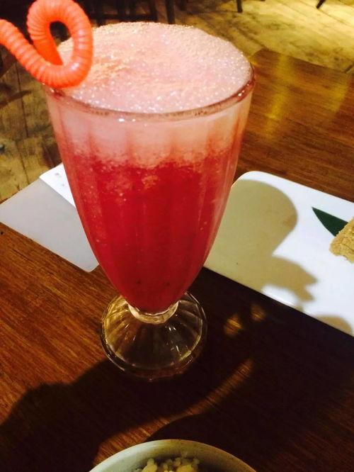 爆料饮料好不好喝呢视频,口感评测大揭秘